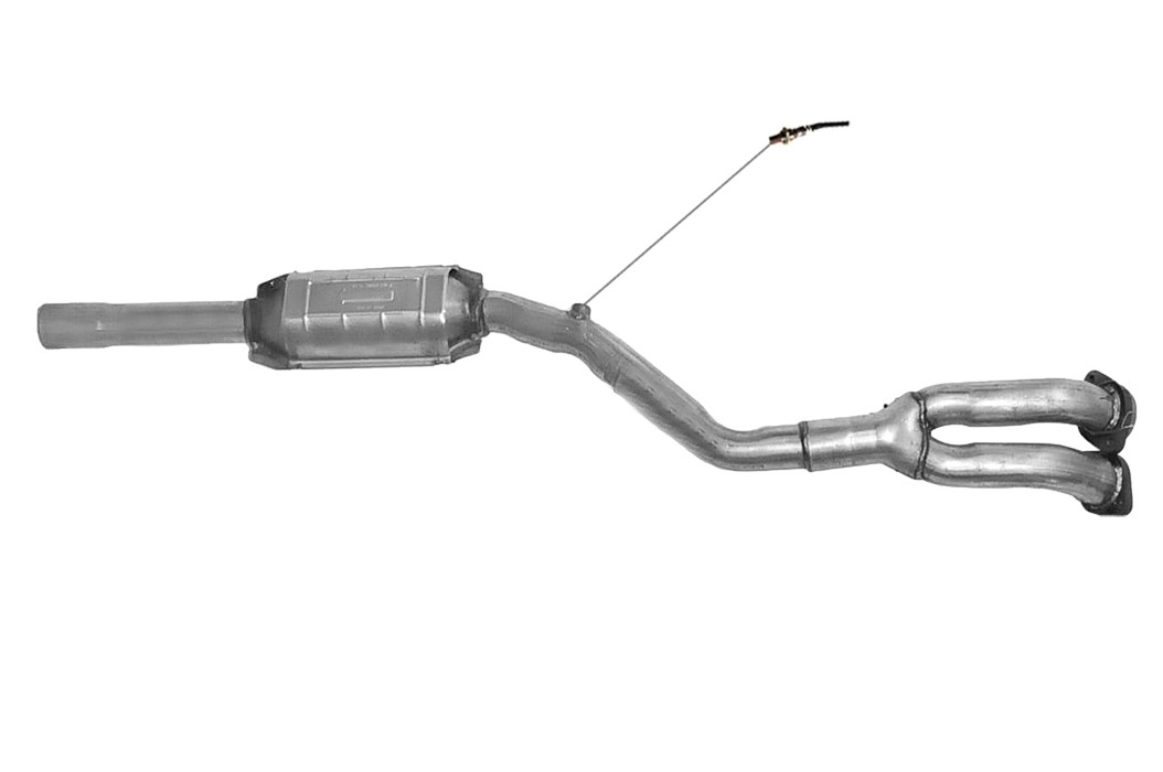 BMW 840                            Catalytic ConverterCatalytic Converter